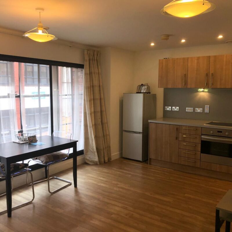 1 bed flat to rent 5 Mary Anne Street